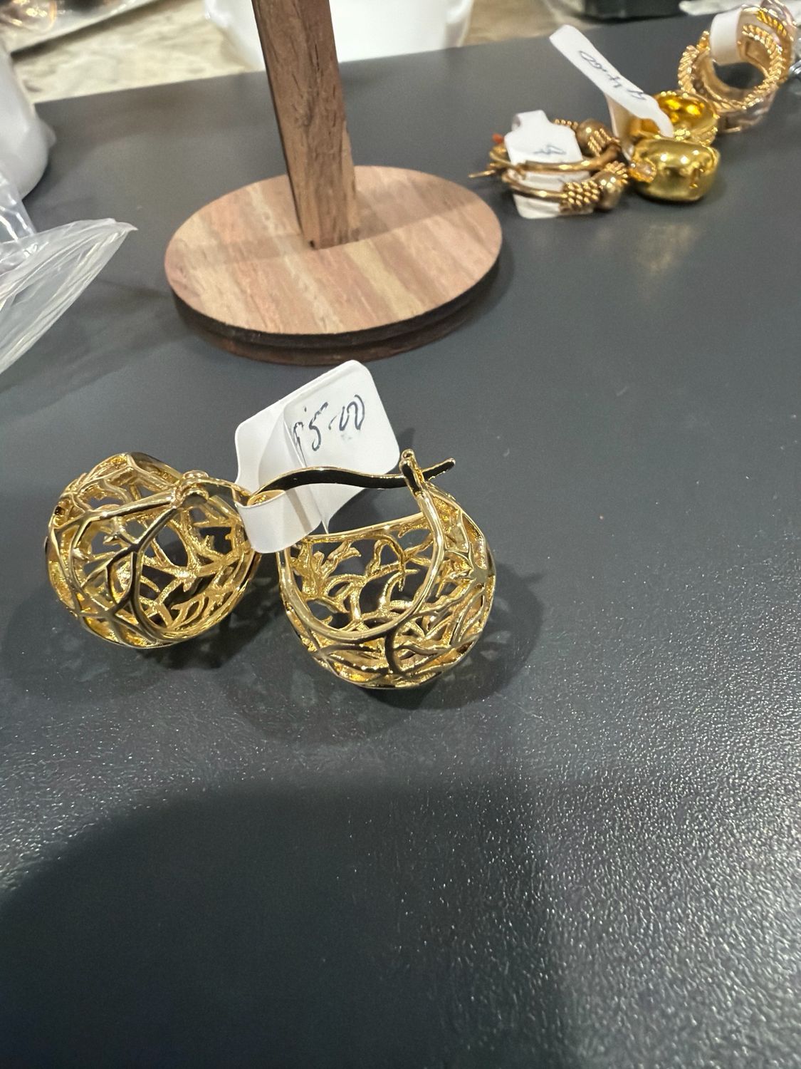 Goldtone Small Earring #6   SKU 0045
