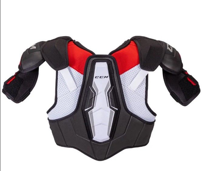 CCM Shoulder Pads FT4