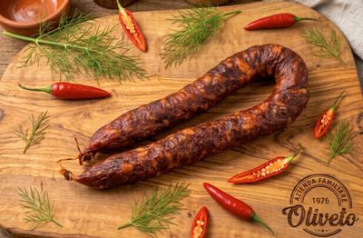 Salsiccia Stagionata Calabrese - Piccante con Finocchio Salsiccia Stagionata Calabrese - Piccante con Finocchio