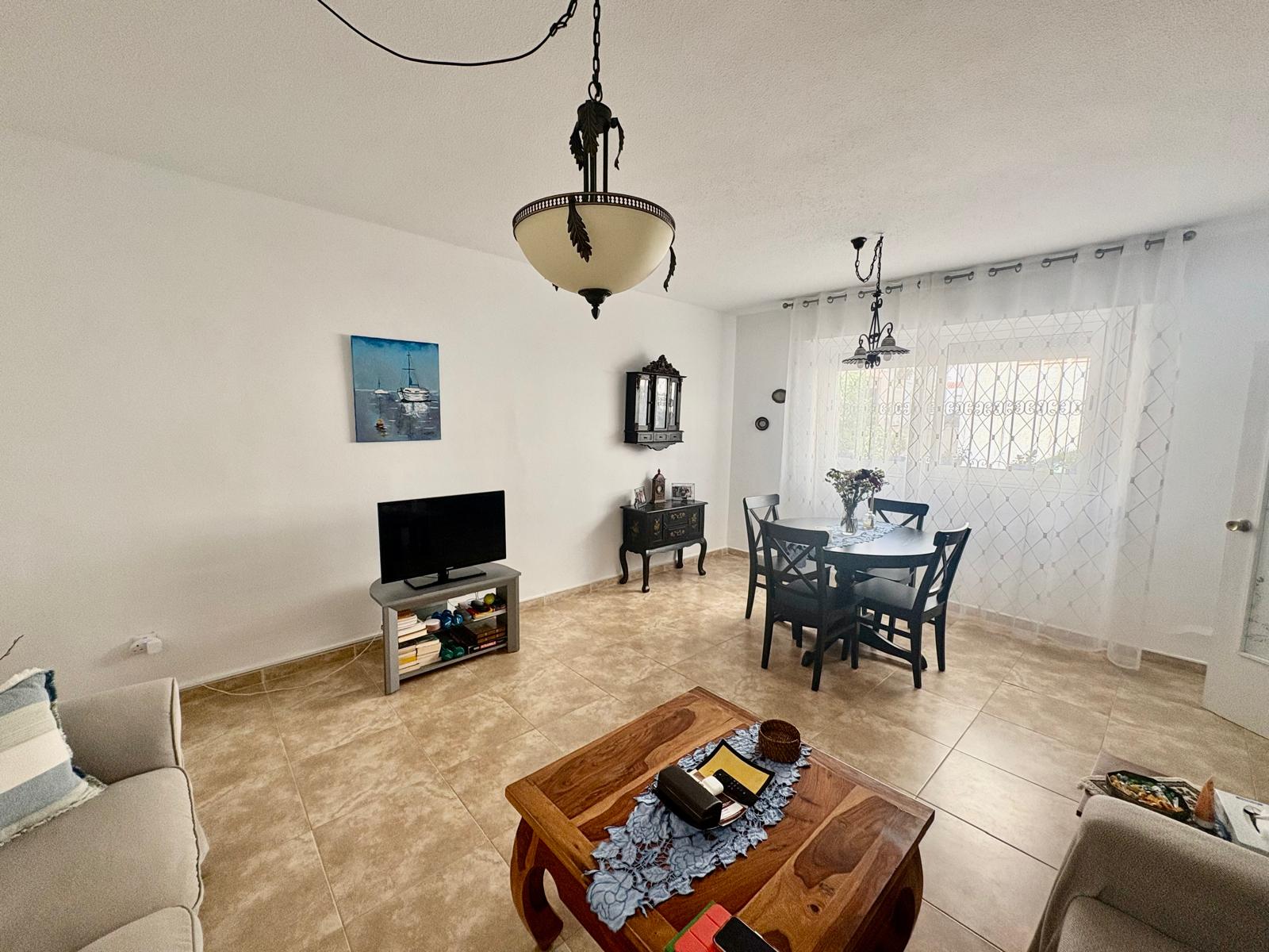 SE VENDE DUPLEX CON TERRAZA Y VISTAS AL MAR