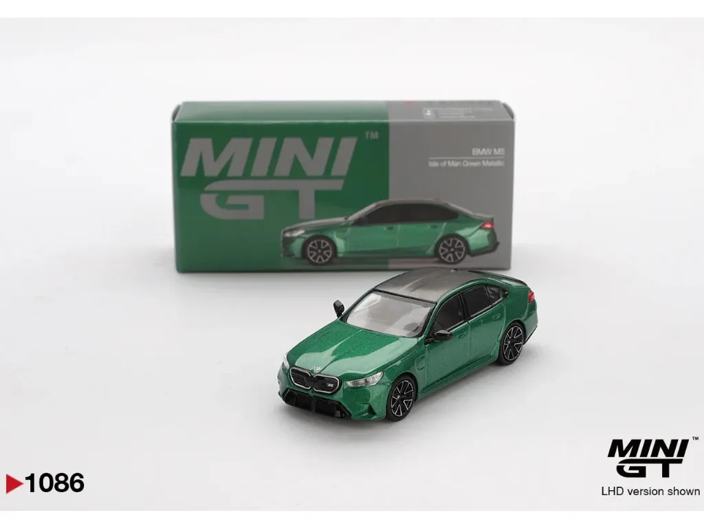Mini GT BMW M5 Isle of Man Green Metallic