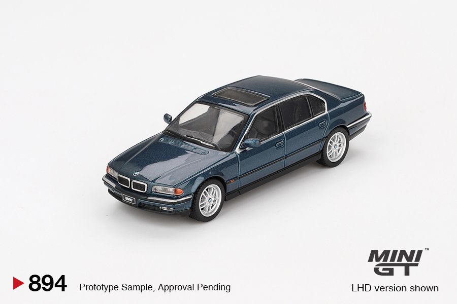 Mini GT BMW 750IL Sorrento Blue Metallic