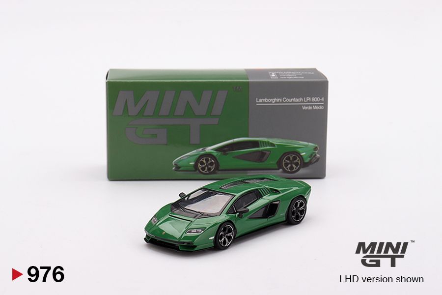 Mini GT Lamborghini Countach LPI 800-4 Verde Medio