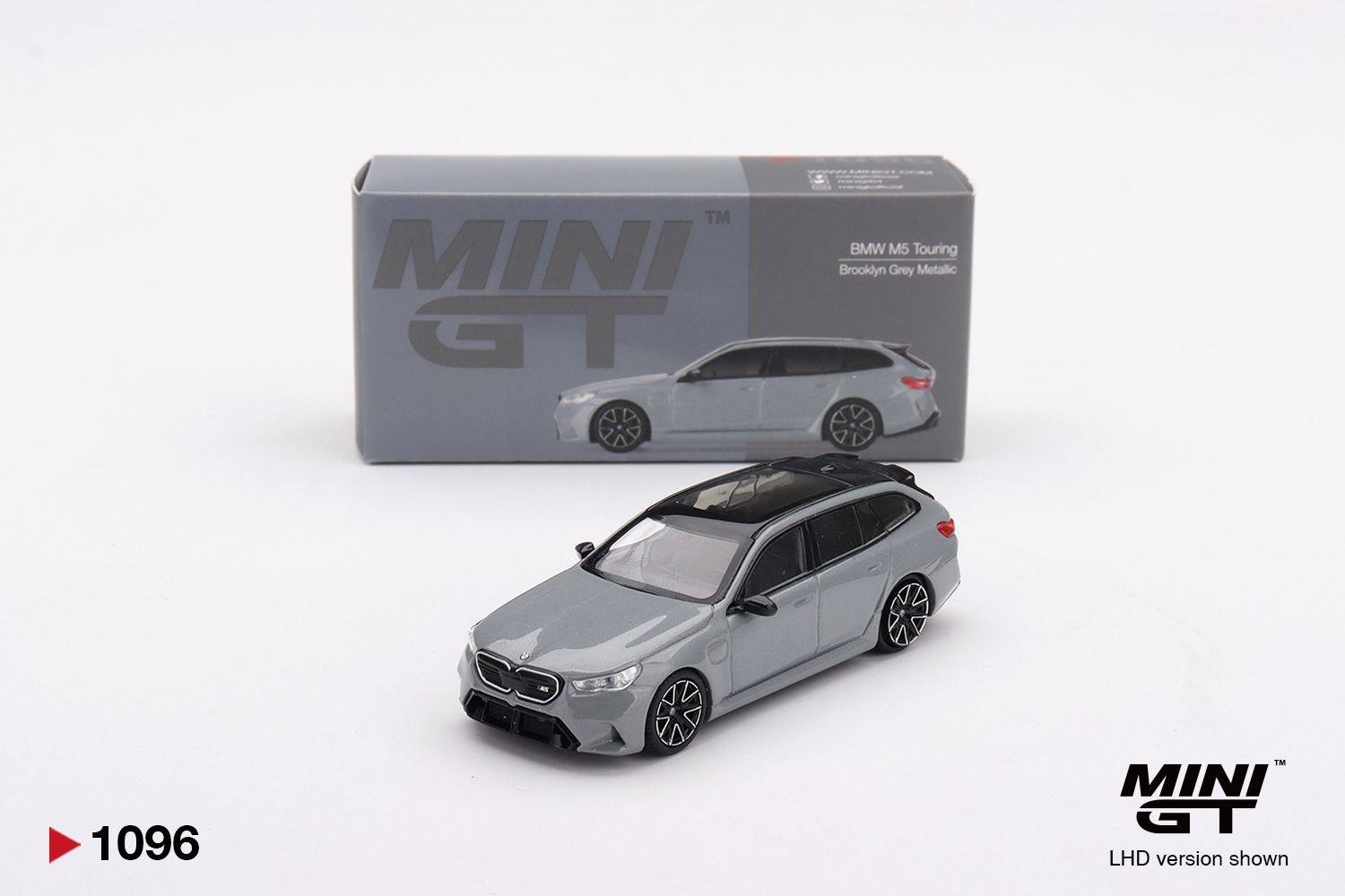 Mini GT BMW M5 Touring Brooklyn Grey Mettalic