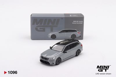 Mini GT BMW M5 Touring Brooklyn Grey Mettalic