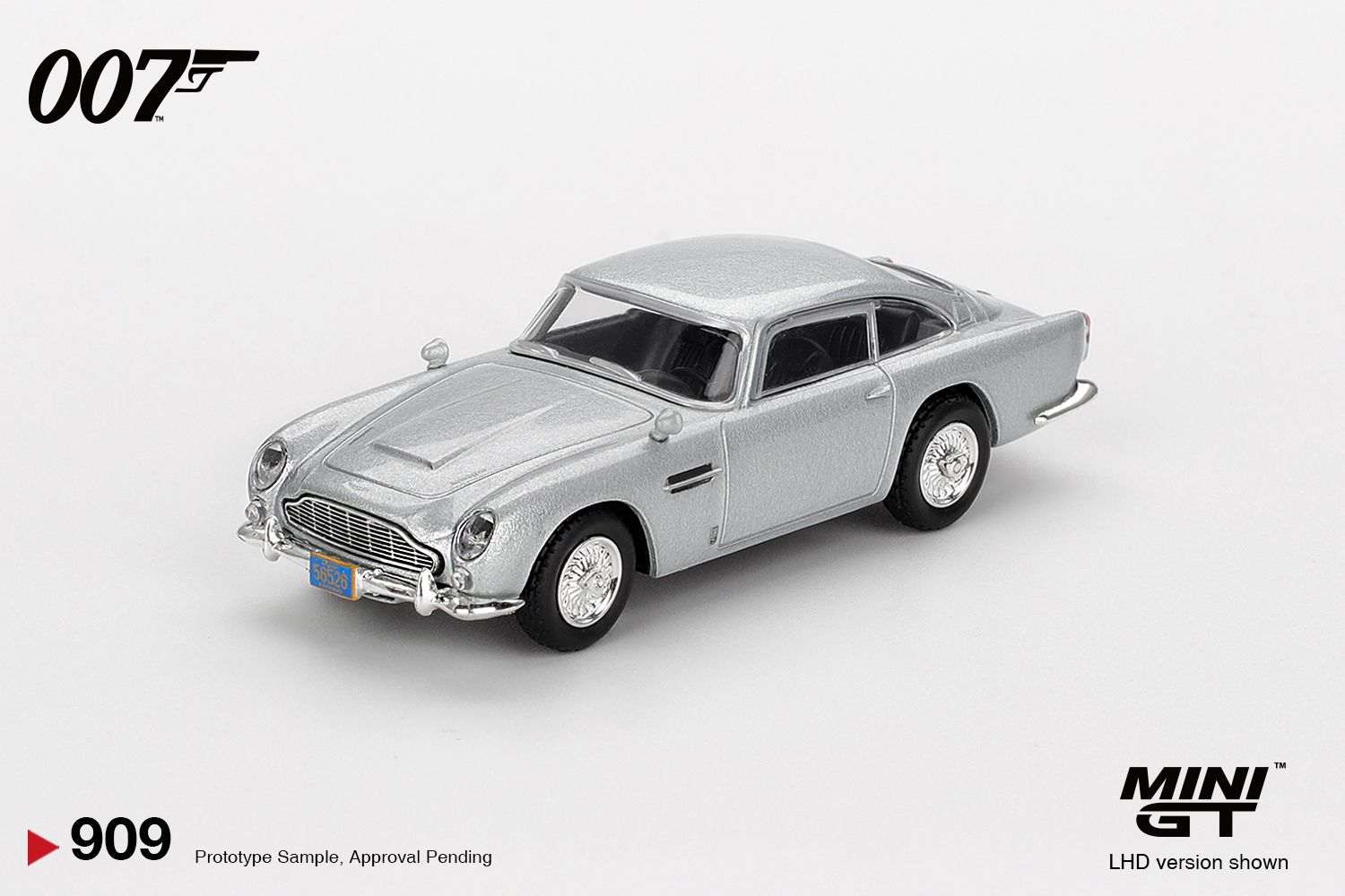 Mini GT Aston Martin DB5 “Casino Royale”​ James Bond 007