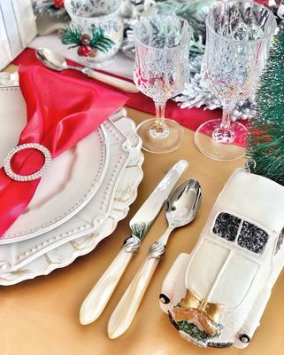 Falabella 5 Piece Place Setting ivory