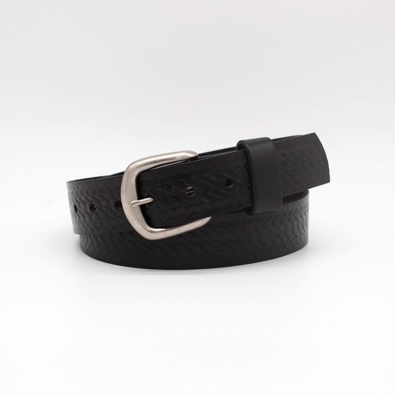 Boston Leather 1.5″ Basketweave Embossed Belt (WFR), Belt Size: 28