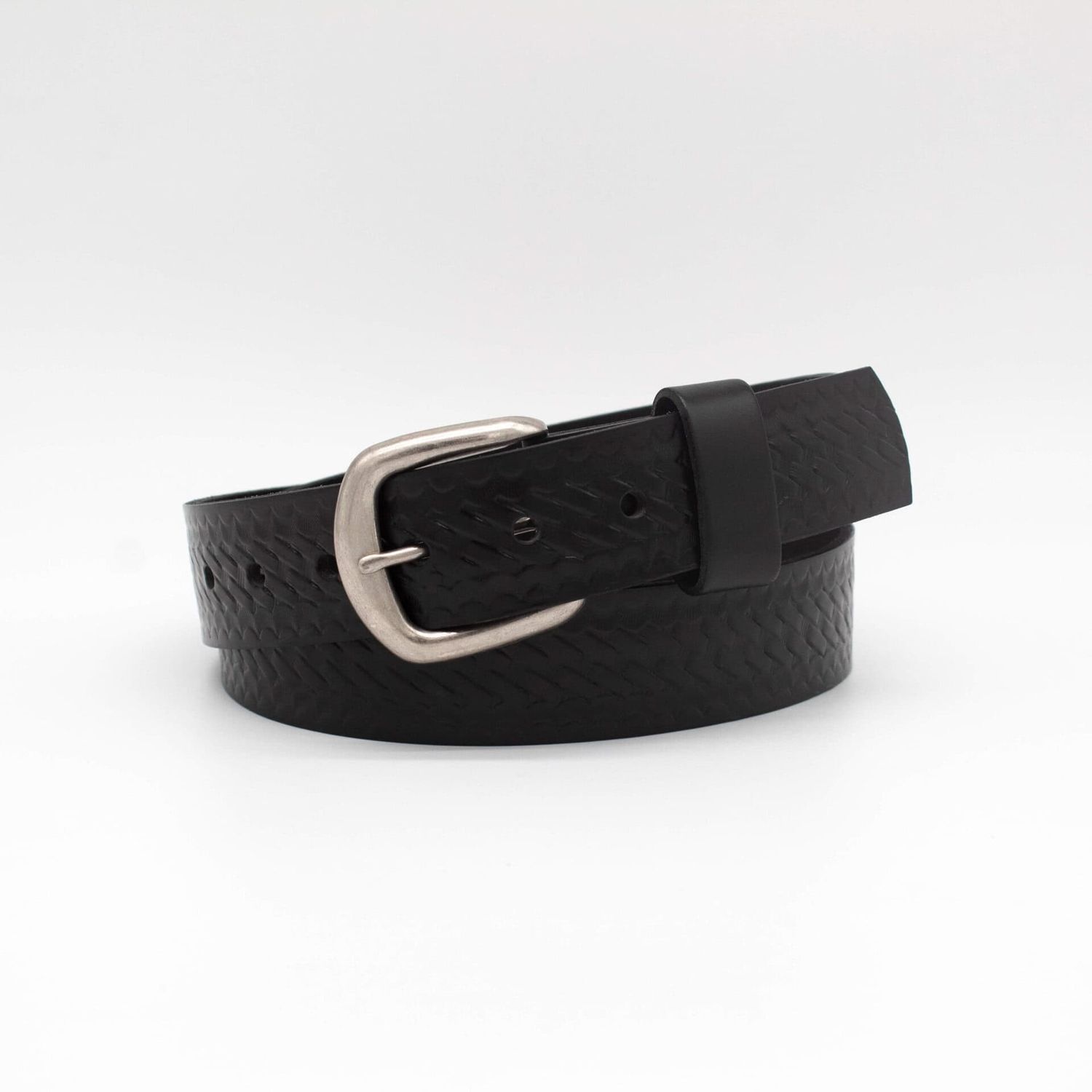 Boston Leather 1.5″ Basketweave Embossed Belt (WFR), Belt Size: 28