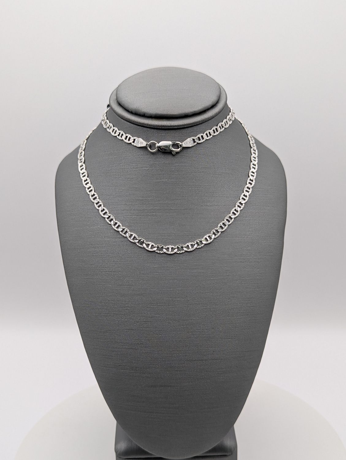 14K WG Dia Cut Mariner Chain (6.4g | 8")
