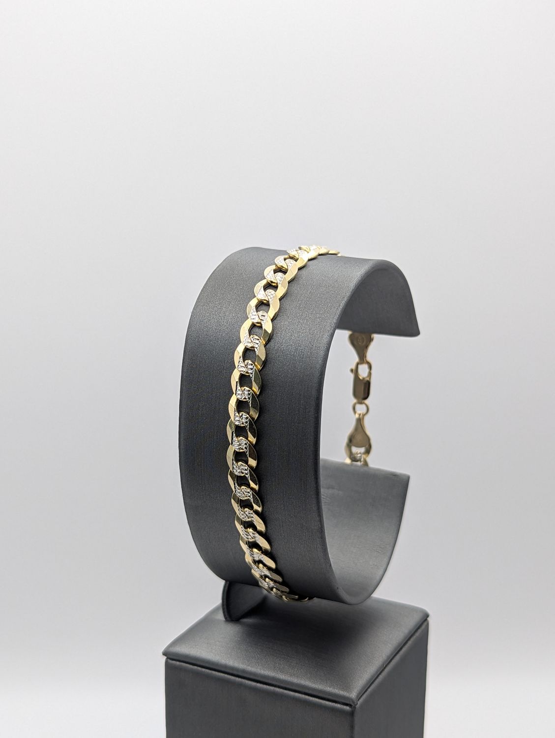 14K Dia-Cut Curb Bracelet (8.5" | 12.6g)