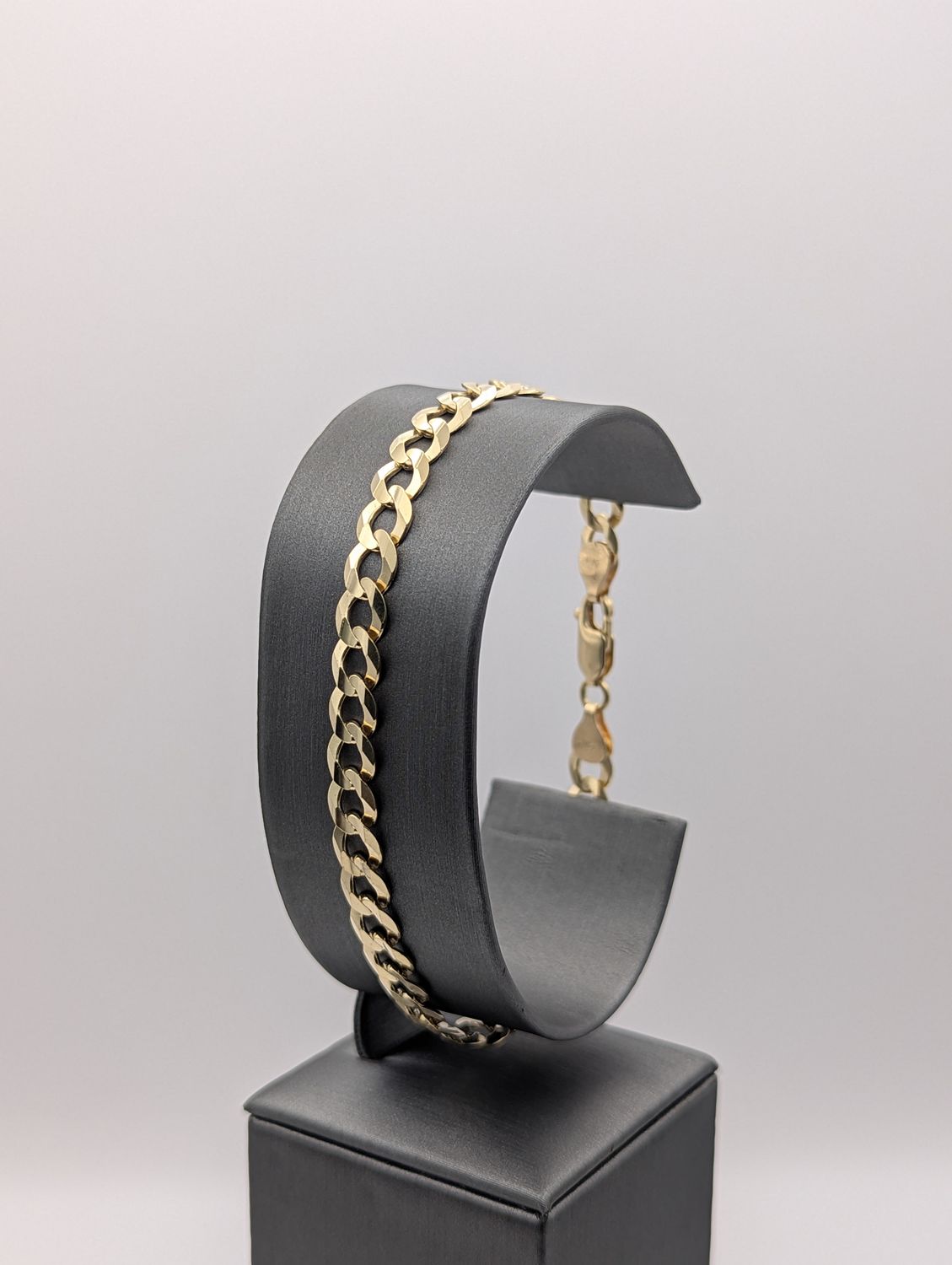 14K YG Curb Bracelet (9" | 10.7g)