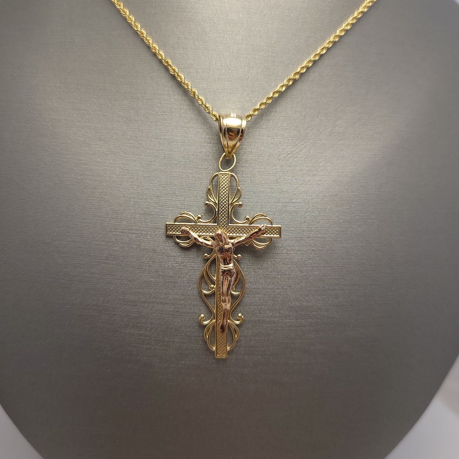 14K Two-Tone Intricate Crucifix Pendant (2.1g | 1.5")