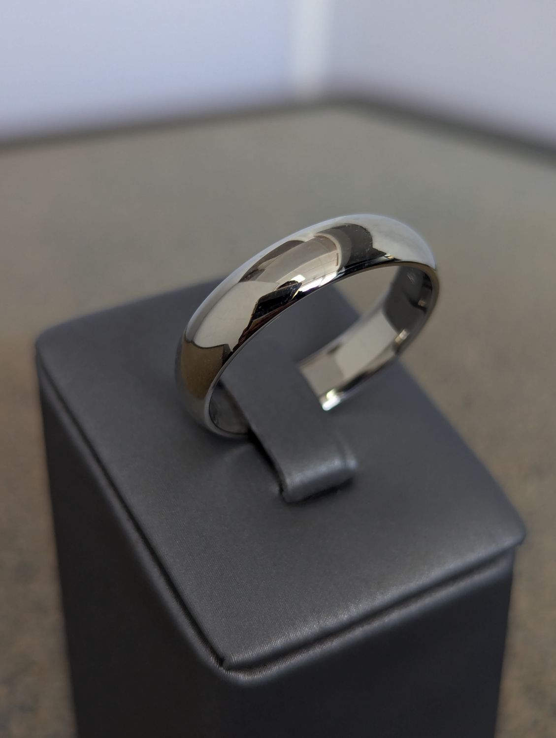 14K WG Wedding Band (S13 | 9.3g)