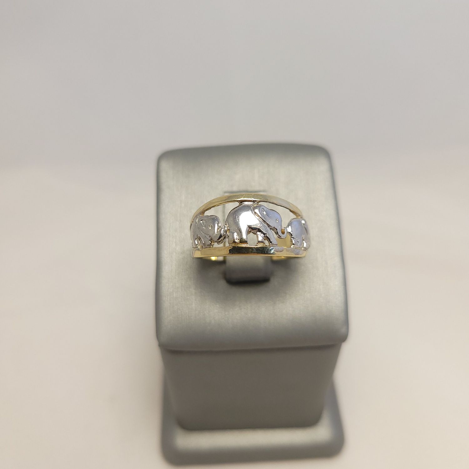 14K Two-Tone Elephant Ring (Size 8 | 3.6g)