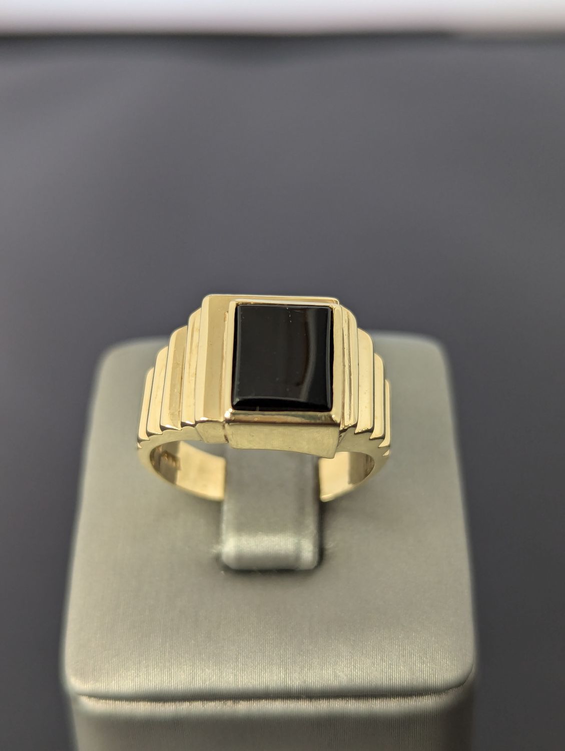 14K YG Onyx Ring (S9.5 | 8.2g)