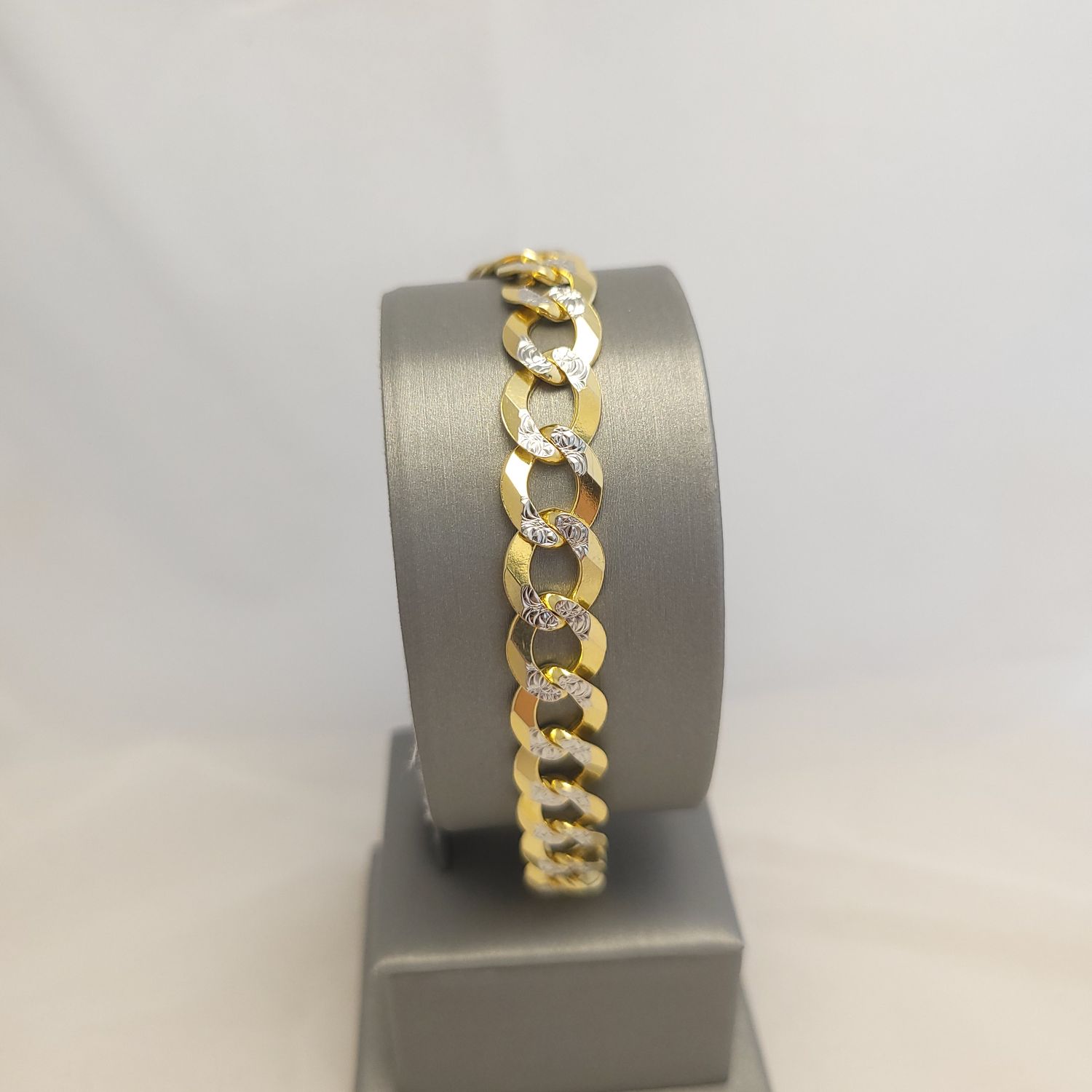14K Dia-Cut Curb Bracelet (8.5" | 19g)