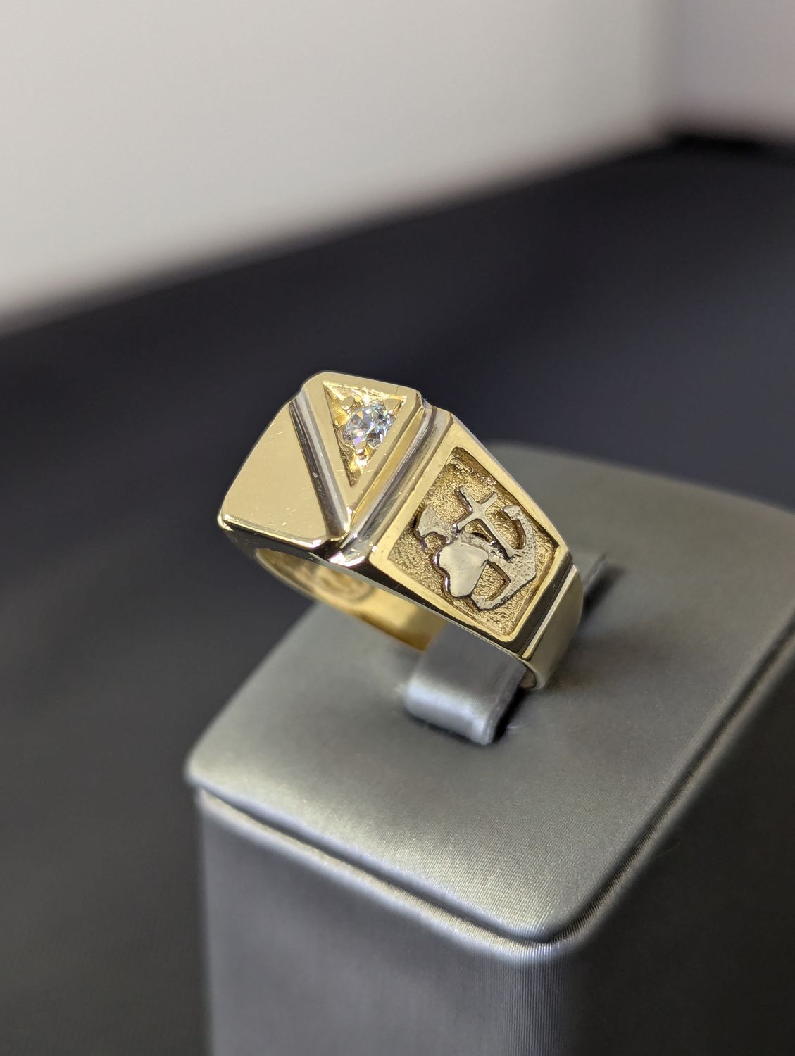14K Two-Tone CZ Men's Engraveable Ring (S11 | 9.3g)