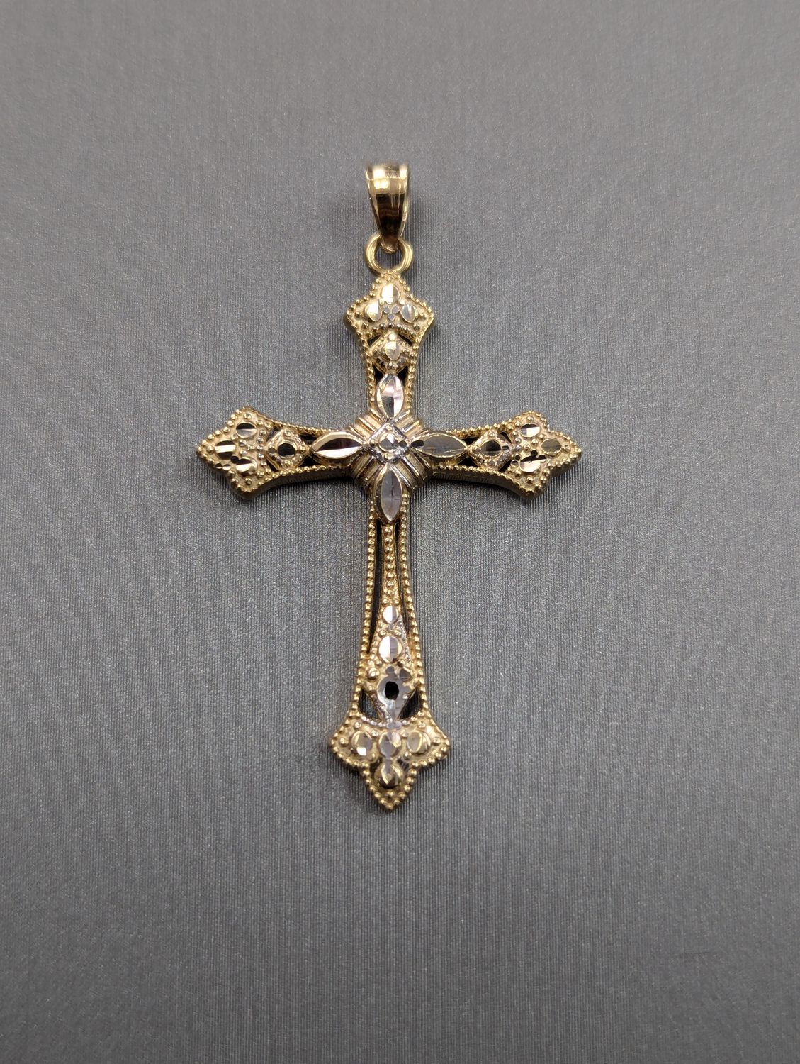 14K YG Cross Pendant (2.0g)