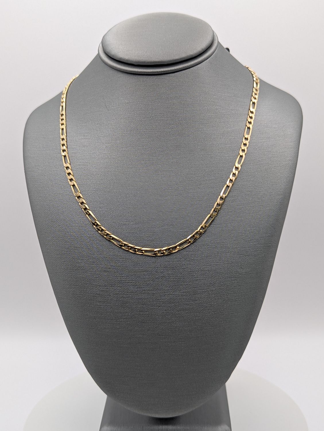 14K YG Figaro Chain (23" | 9.8g | 2.9mm)