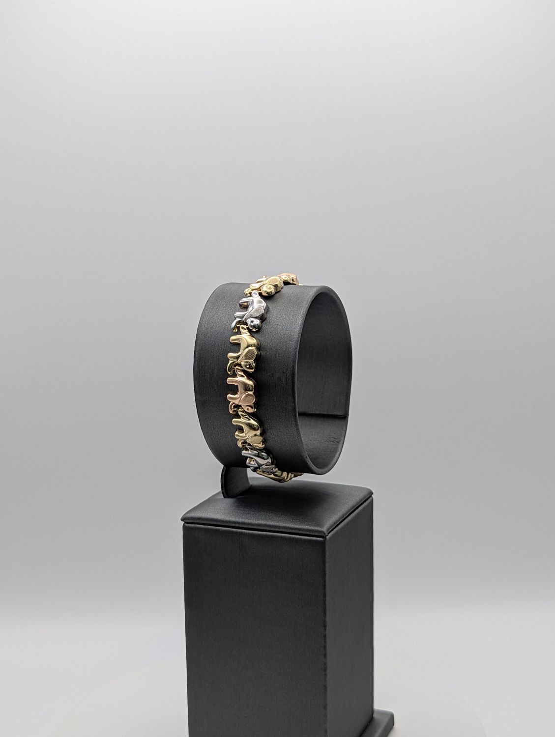14K Tri Color Elephant Bracelet (7" | 10.9g | 9.8mm)
