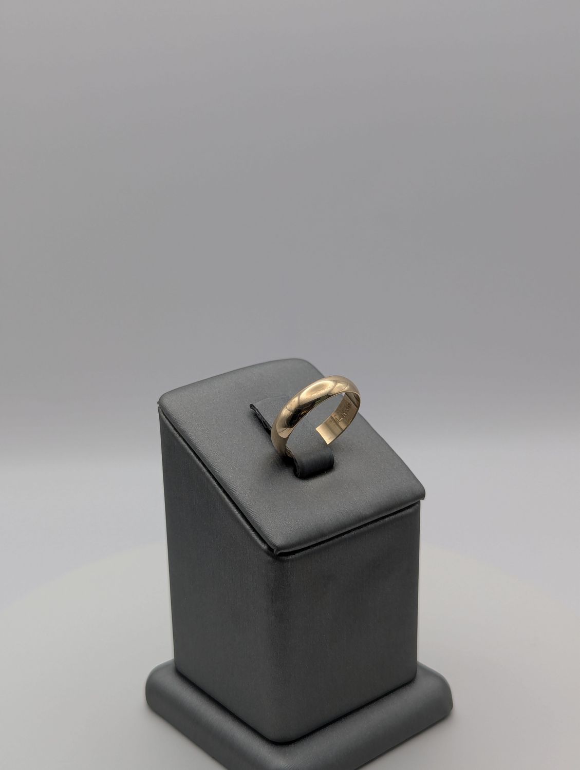 14K YG Wedding Band (S6 | 2.3g)
