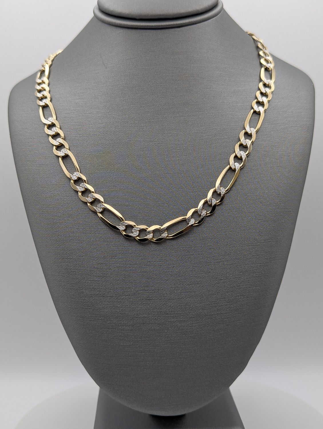 14K YG Dia Cut Figaro Chain (24" | 30.2g | 6.2mm)
