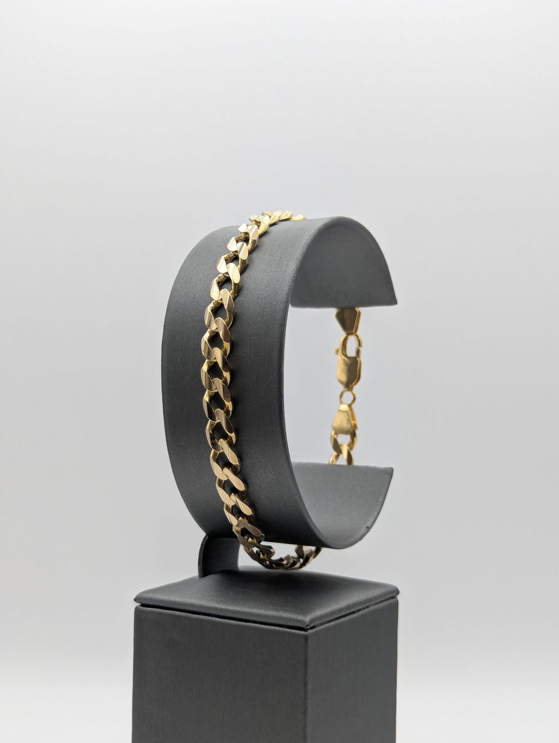 14K YG Bevelled Curb Bracelet (9" | 21.5g)