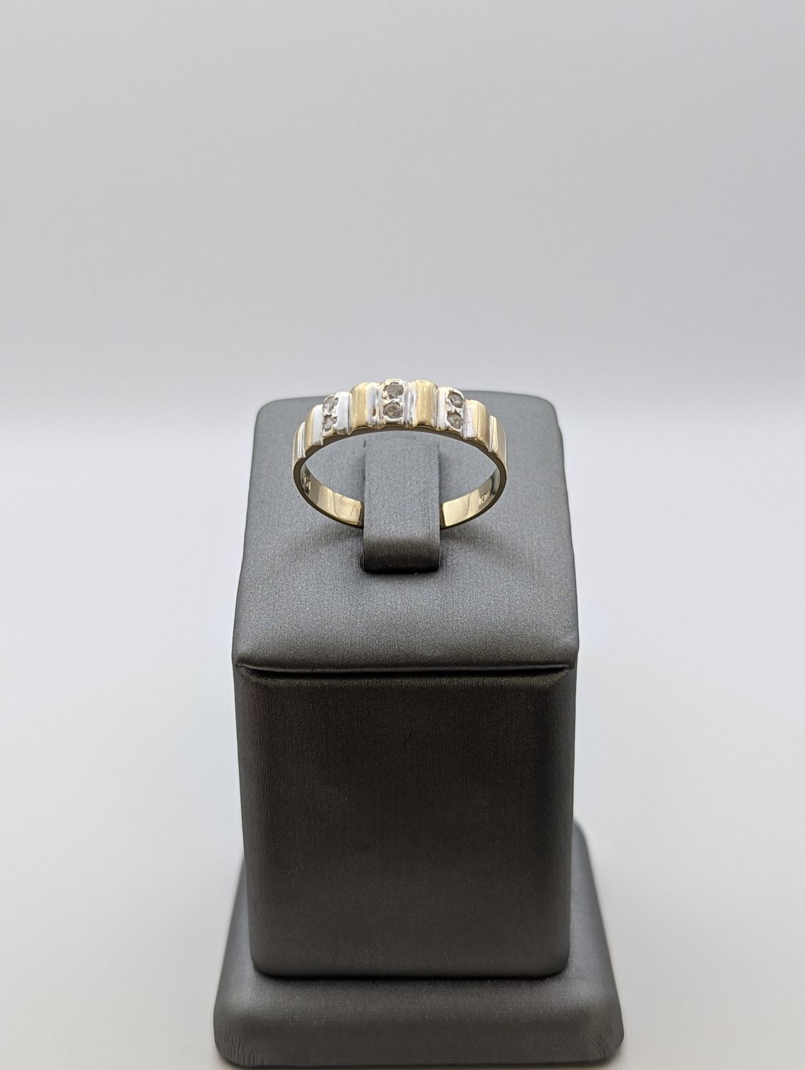 14K YG/WG CZ Wedding Band (S11.5 | 2.7g)