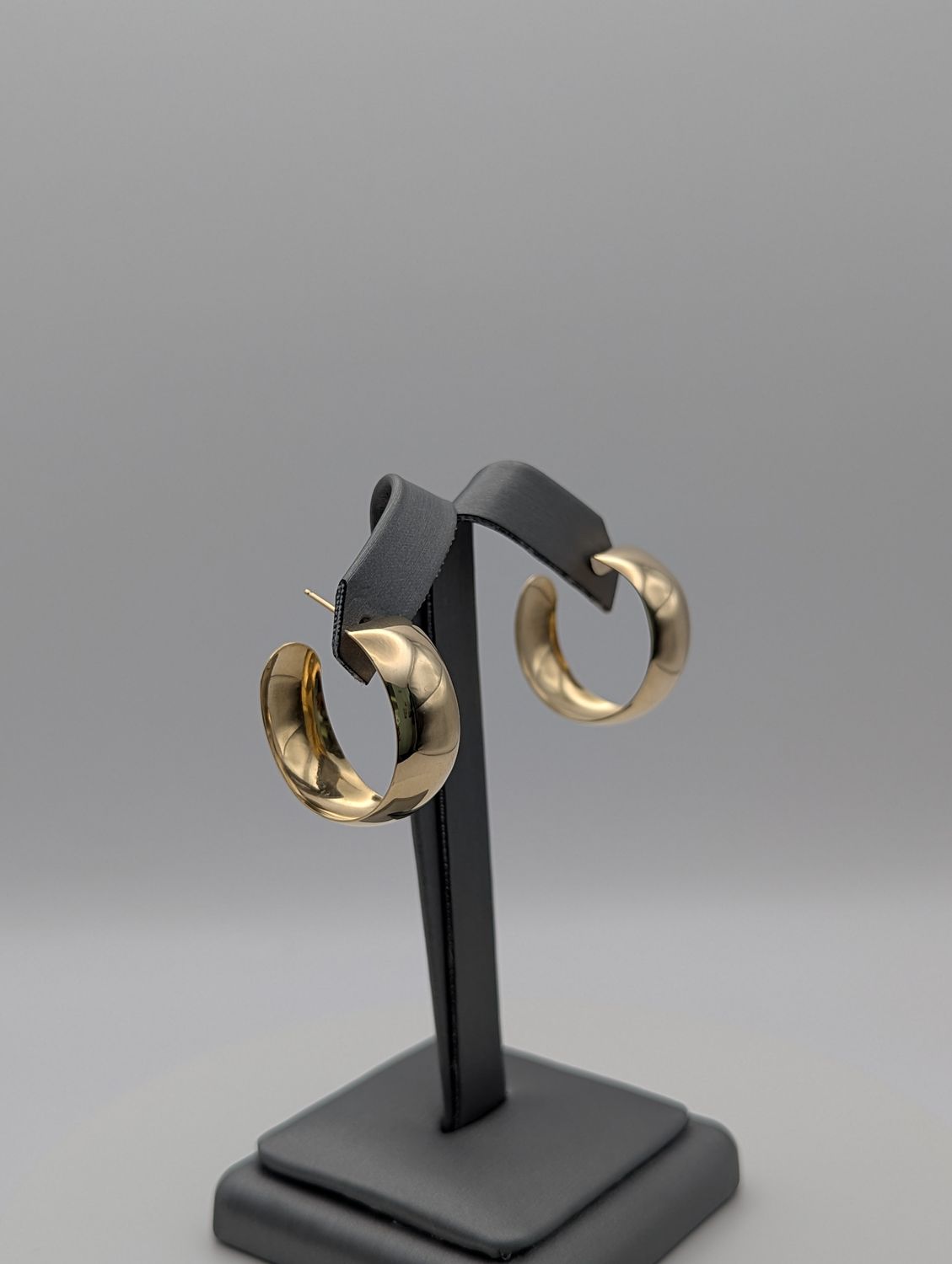 14K YG Hoop Earrings (5.5g)