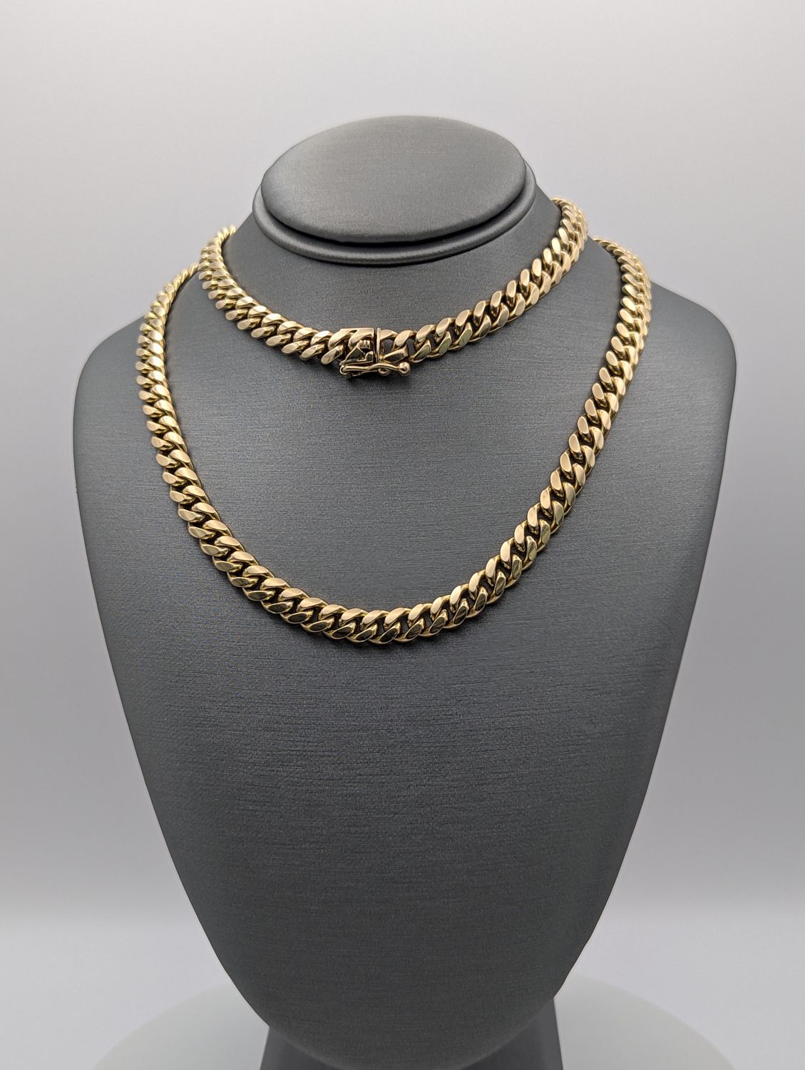 14K YG Miami Cuban Chain (24" | 68.3g | 6.4mm)