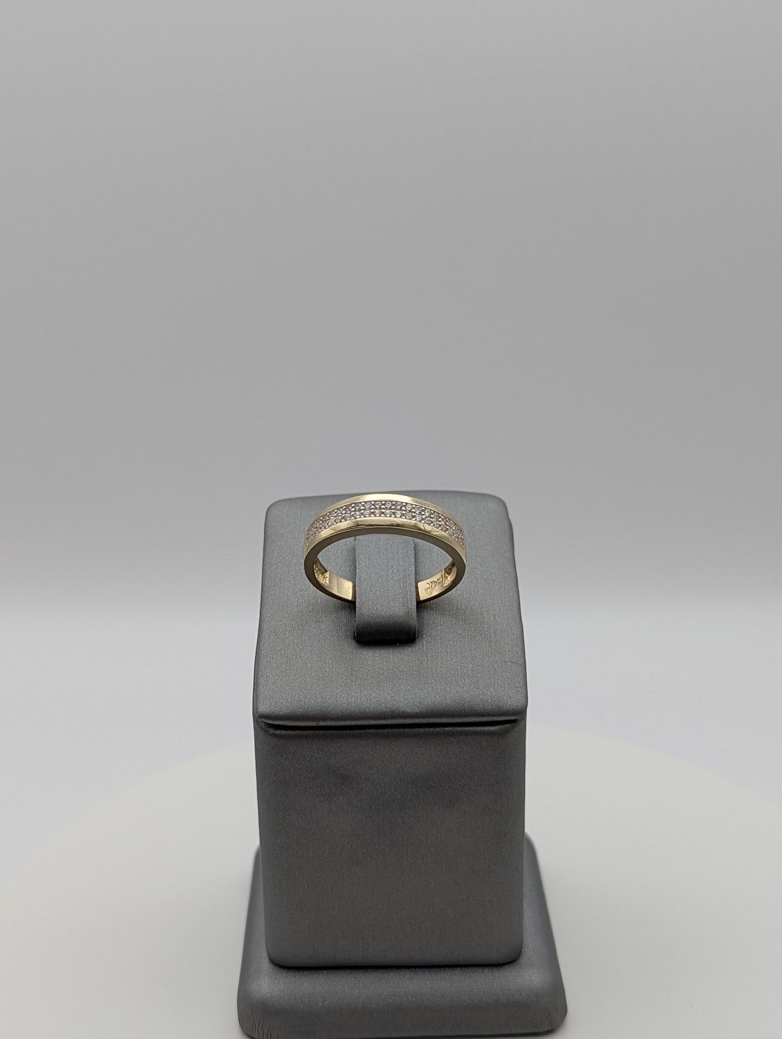14K YG CZ Wedding Band (S9 |3.3g)