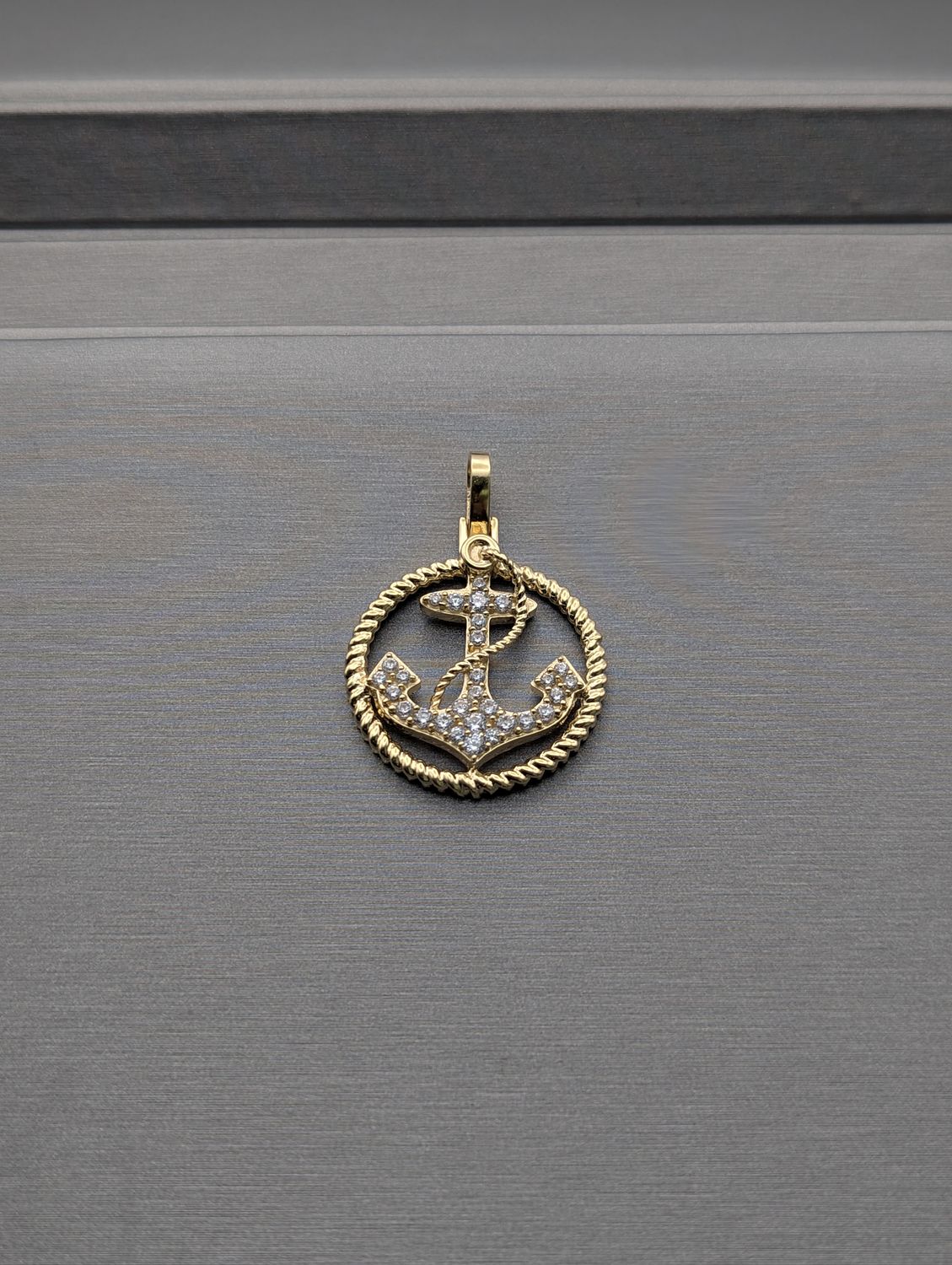 14K YG CZ Anchor Pendant (8.2g)