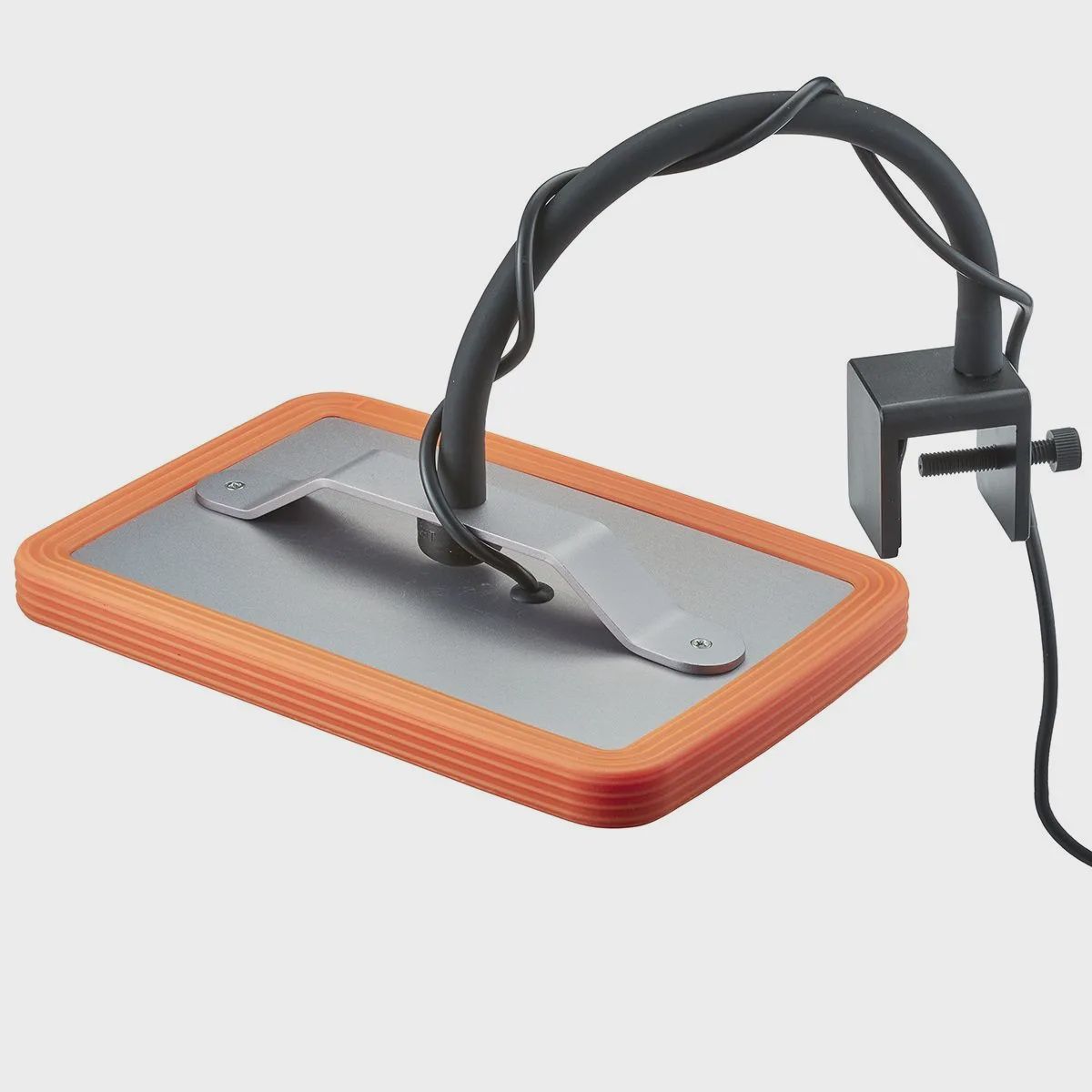 Neptune GRO w/ Flat Bracket