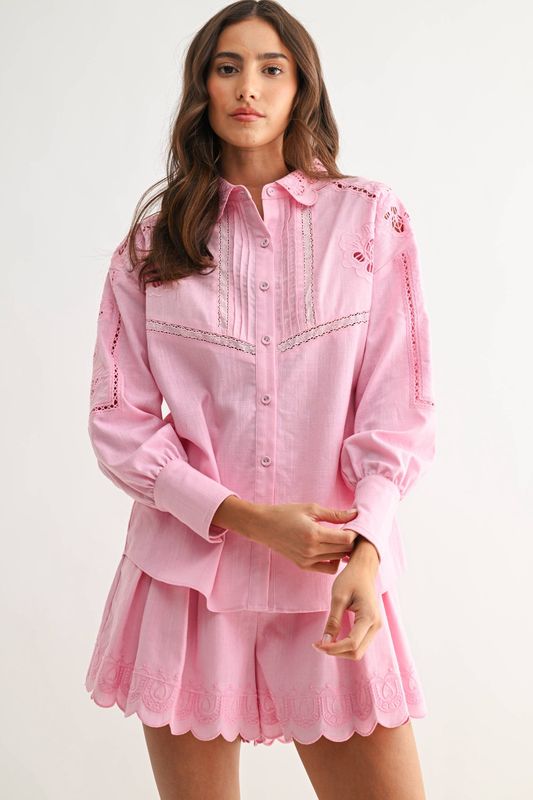 EMBROIDERED LINEN SET WITH BELT