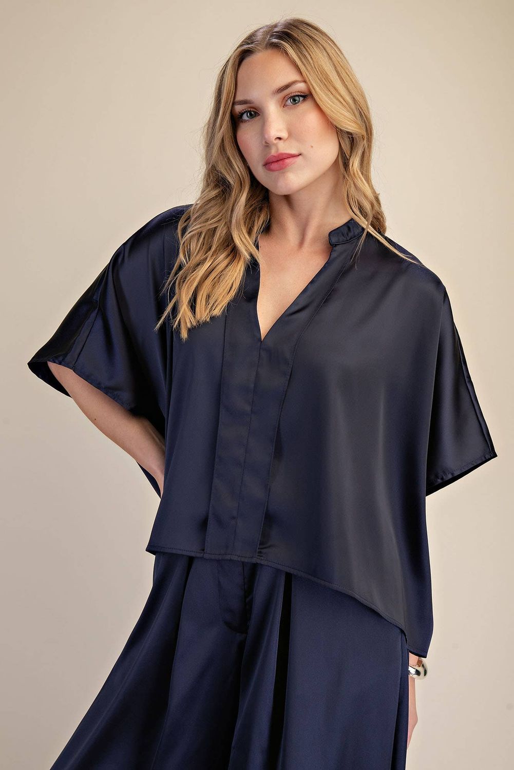 V-Neck Short Sleeve Oversize Top, Color: Navy, Size: S