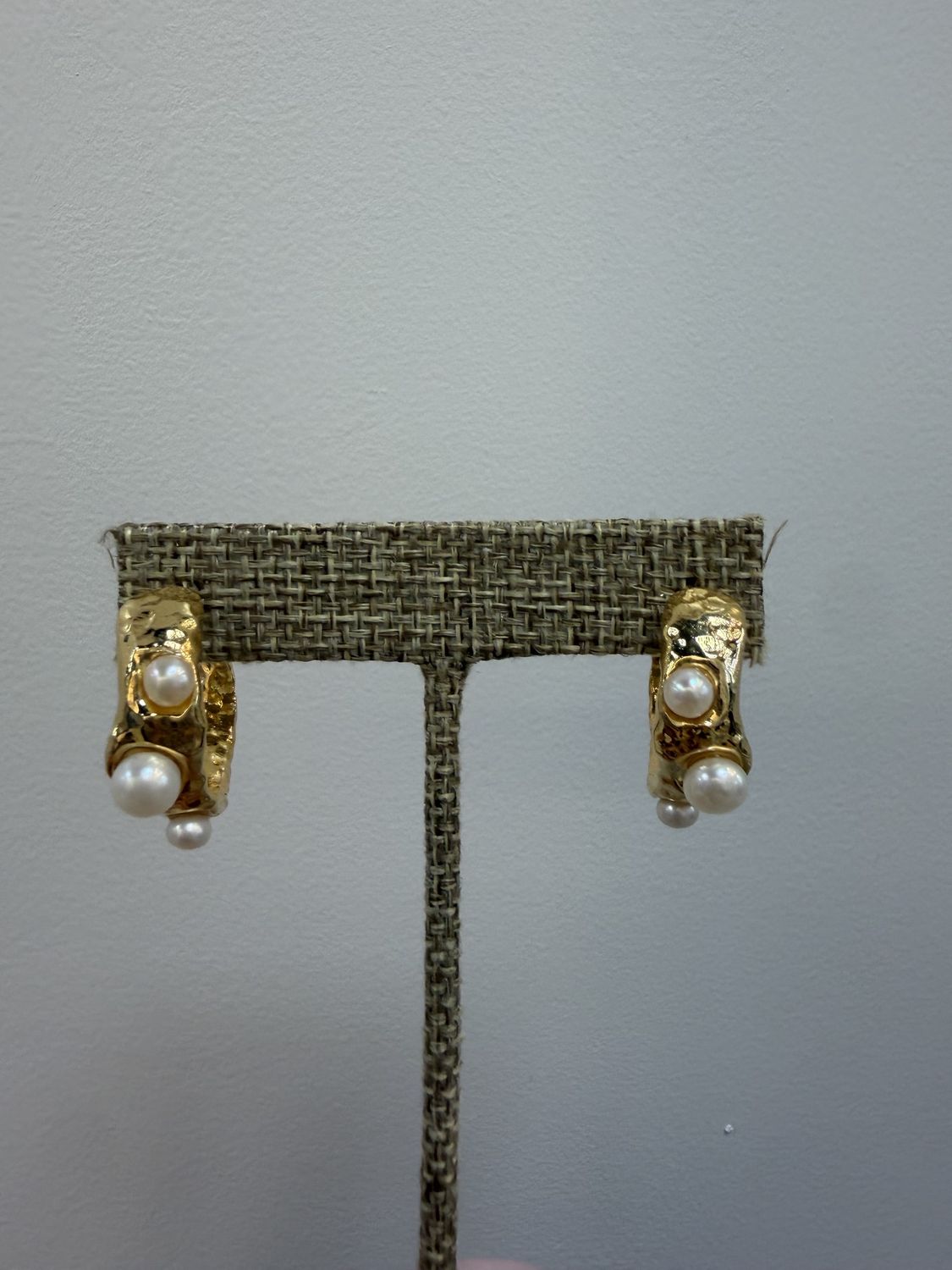 Gold Hammered Pearl Hoop Earrings