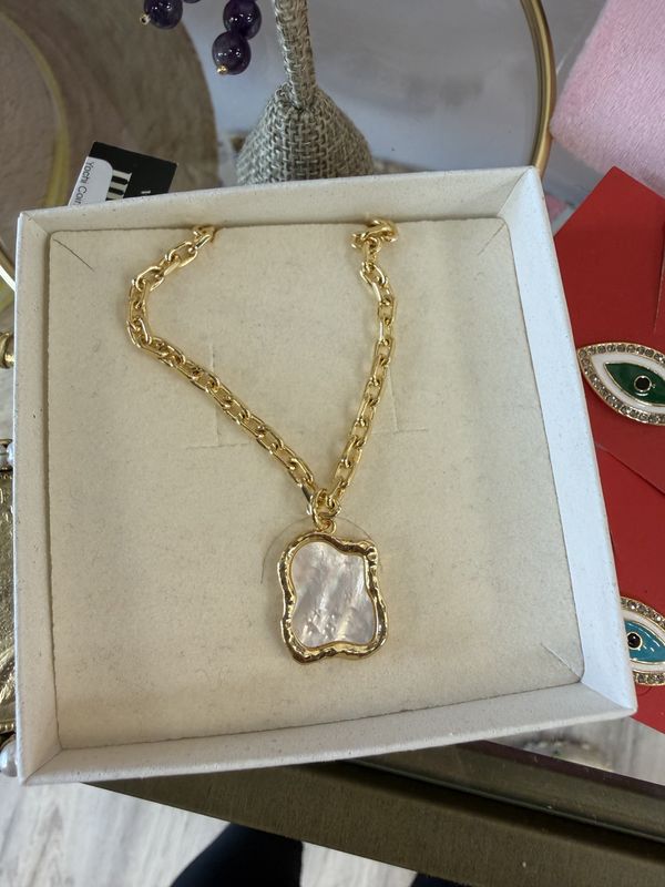 Gold Plated Oyster Pendant Necklace