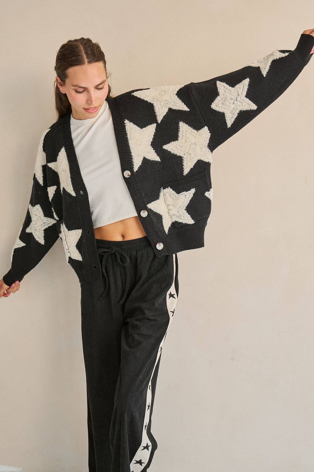 TEXTURED STAR KNIT CARDIGAN, Color: BLACK, Size: L/XL