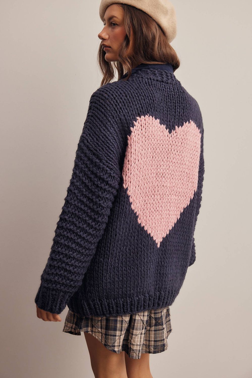 Chunky Knit Heart Back Cardigan, Fit: Contemporary, Size: XL