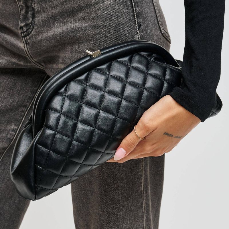 Ava - Quilted Clutch