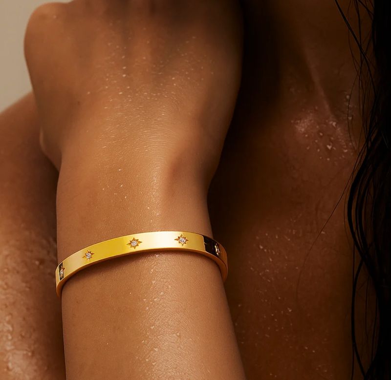 Coda North Star Bangle Bracelet