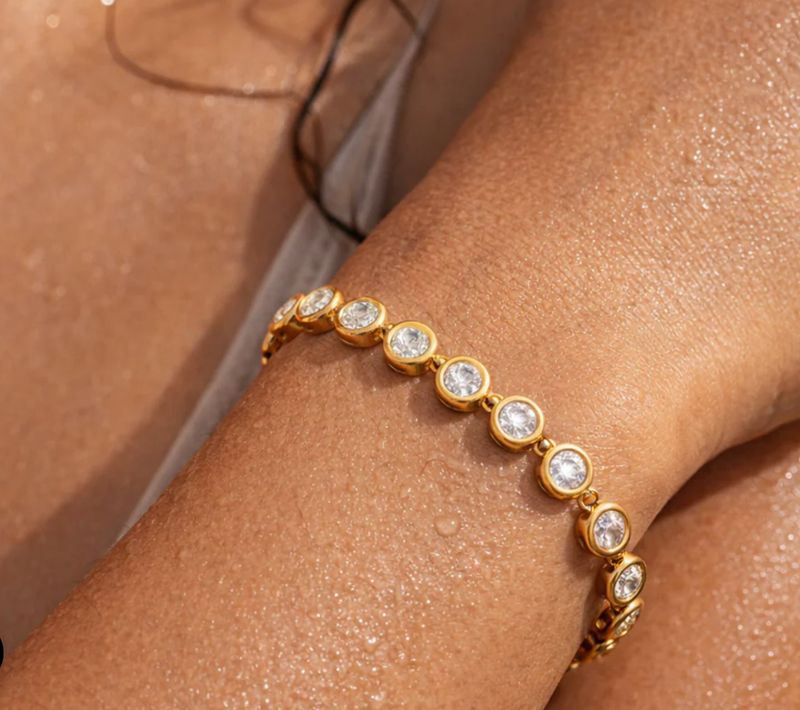 Caella Bezel Tennis Chain Bracelet