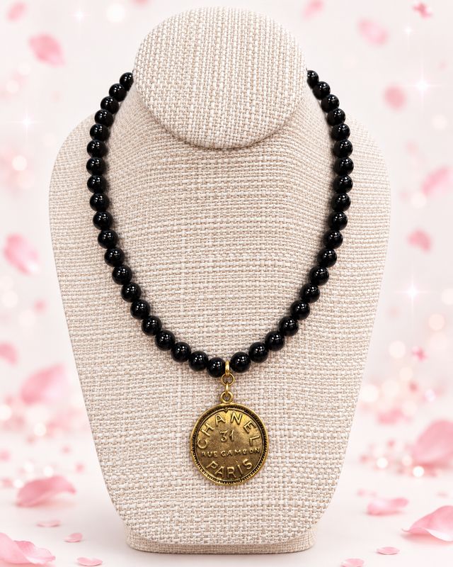 Chanel Inspo Black Pearl Necklace