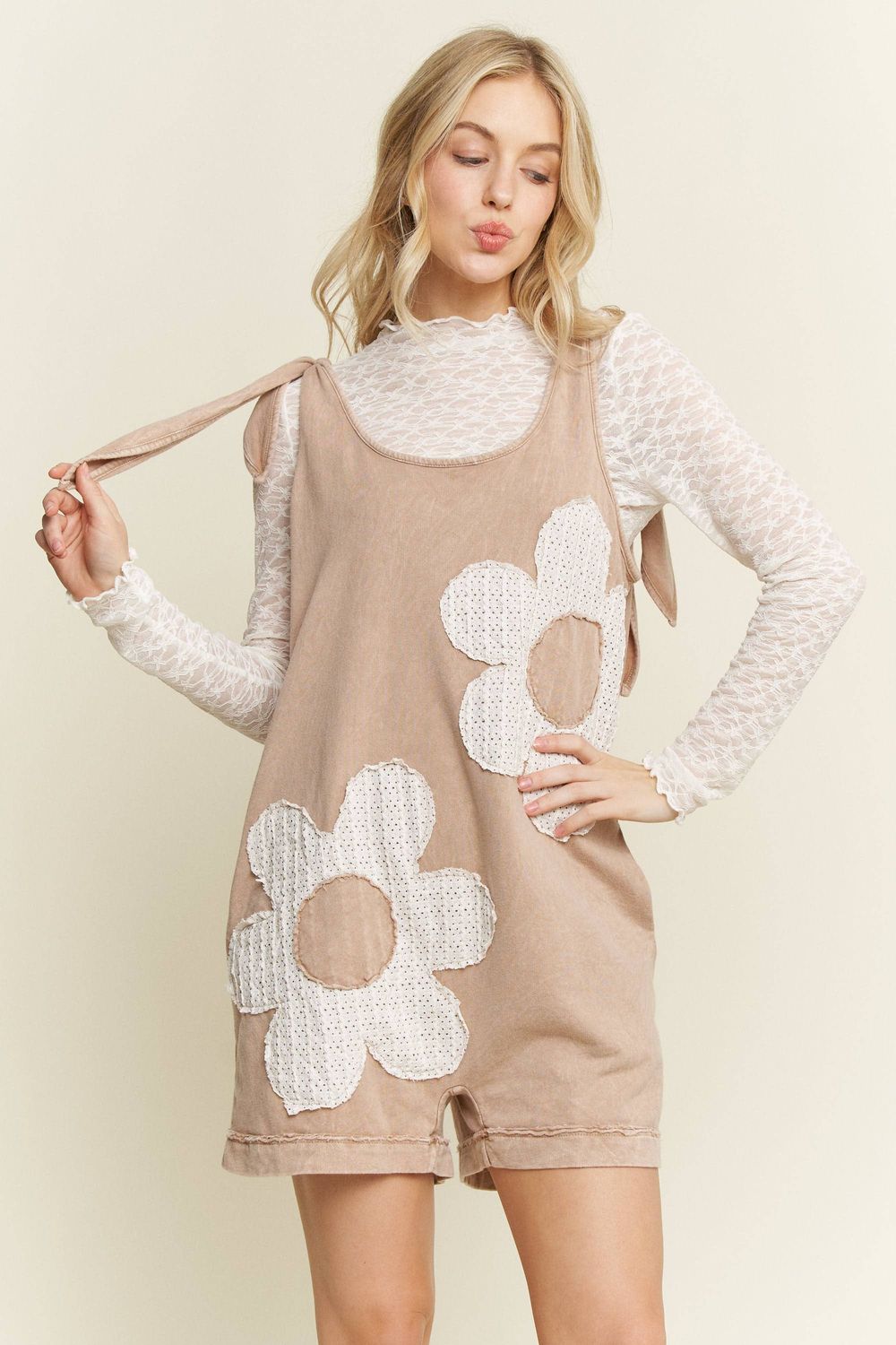 Mesh Floral Lace Layering Top, Color: Off-White, Size: s