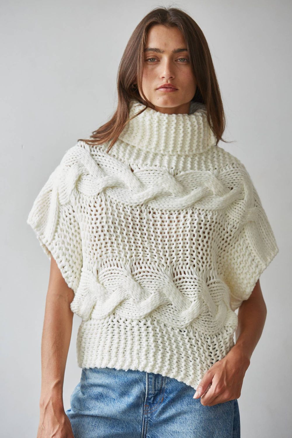 Knit Sweater Cable Knit Turtle Neck Sleeveless Top, Color: Ivory, Size: M