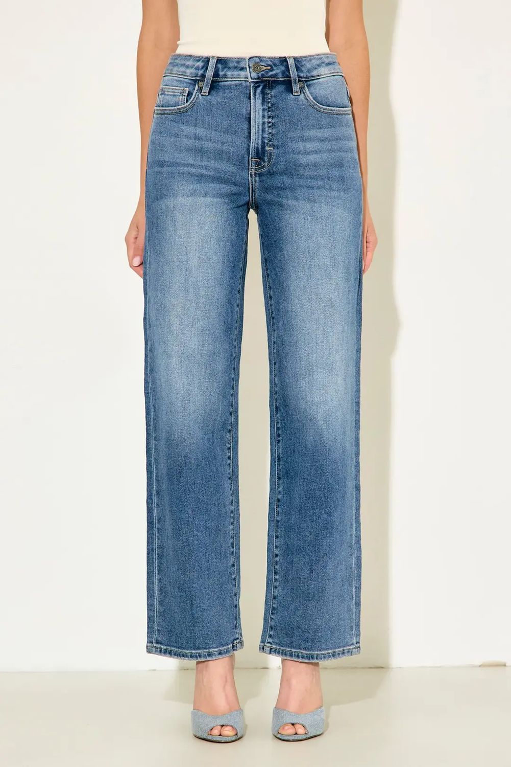 Medium Wash Clean Stretch Classic Straight Jeans