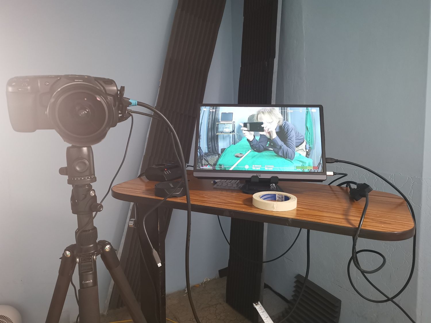 AVEFLIGHT Digital License — Production Dossier: Controlled Scenic Spaces and Audiovisual Immersion