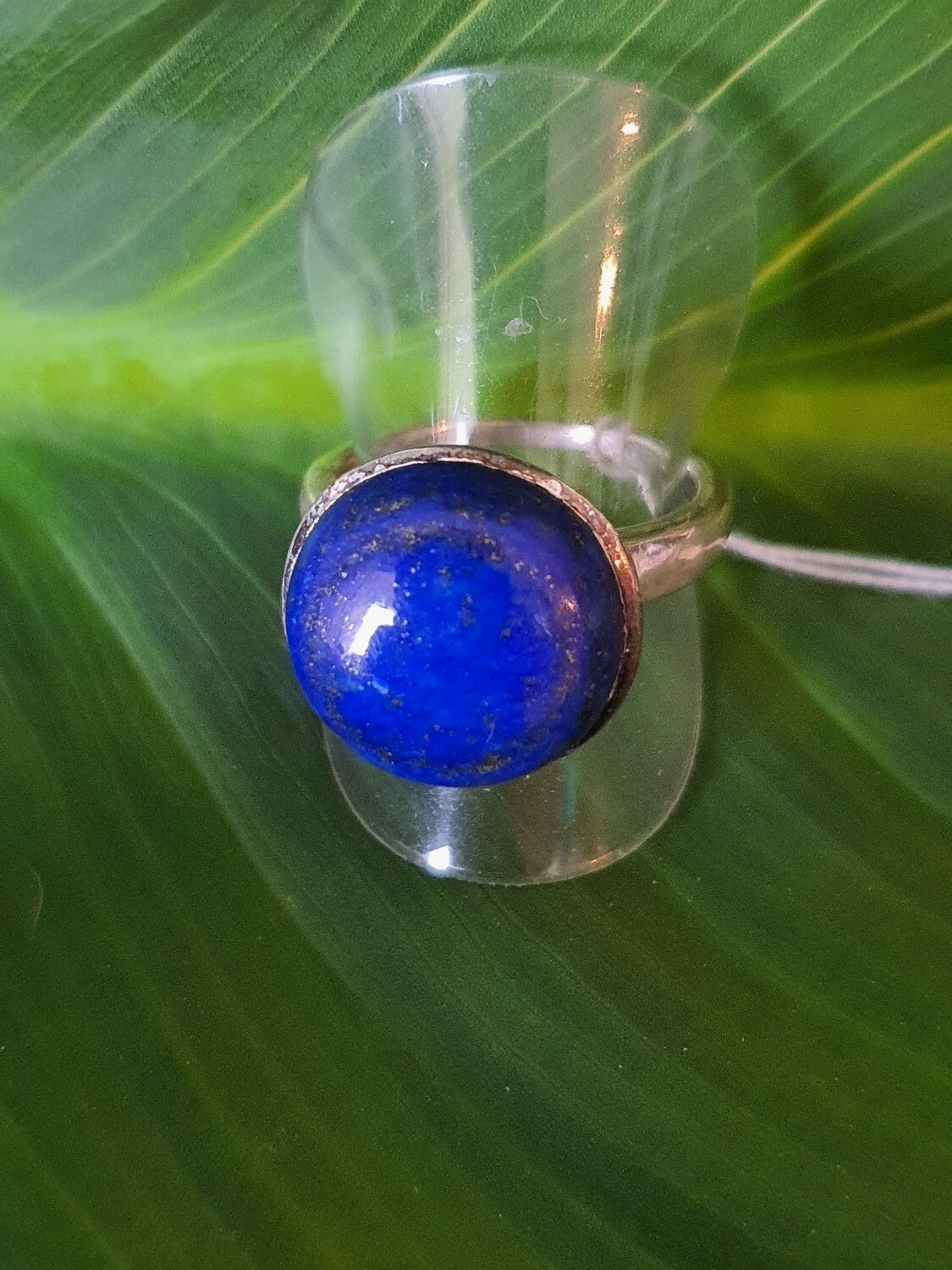925 silver Lapis Lazuli ring
Size 8
