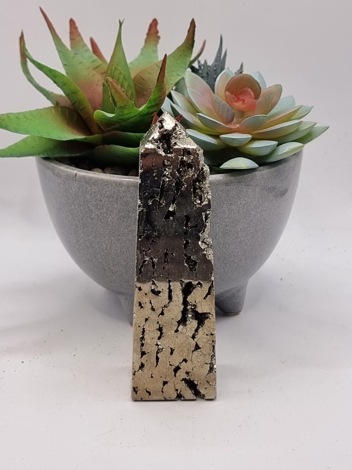 Pryite Obelisk